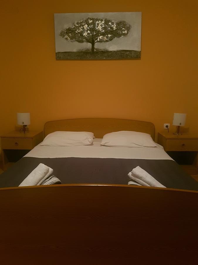 Apartman 4 Kilometar To City Centar スプリト エクステリア 写真