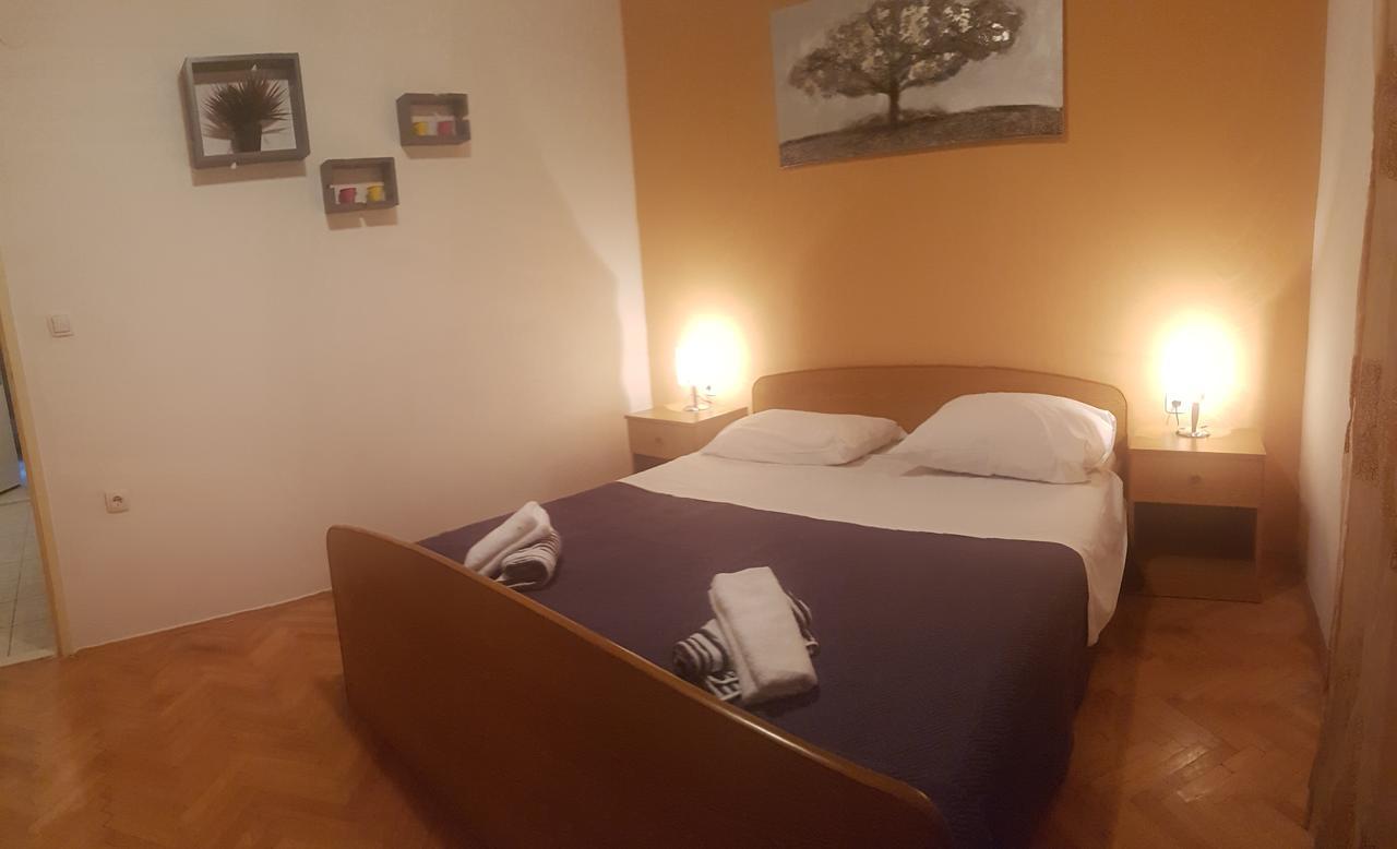 Apartman 4 Kilometar To City Centar スプリト エクステリア 写真