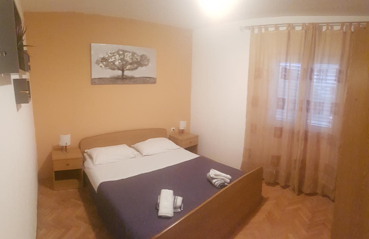 Apartman 4 Kilometar To City Centar スプリト エクステリア 写真