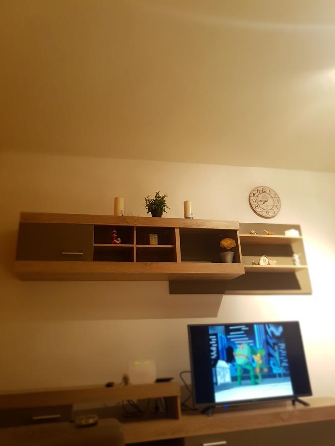 Apartman 4 Kilometar To City Centar スプリト エクステリア 写真